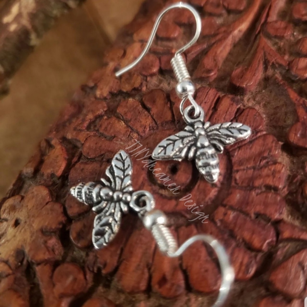 Tiny Silver Bee earrings ~Insect~Bug~Wing~LIFE~Fairycore~Garden~Bohemian~